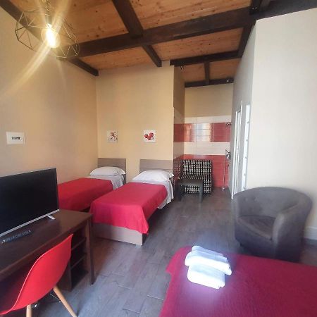 Emyjo Central B&B Neapol Zewnętrze zdjęcie