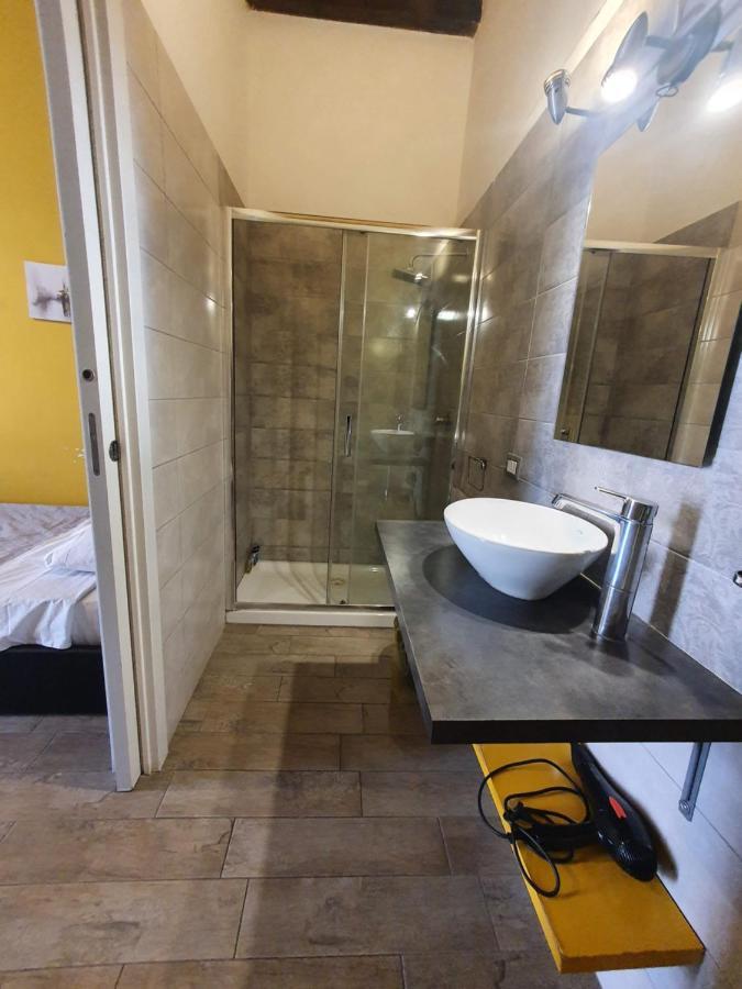 Emyjo Central B&B Neapol Zewnętrze zdjęcie