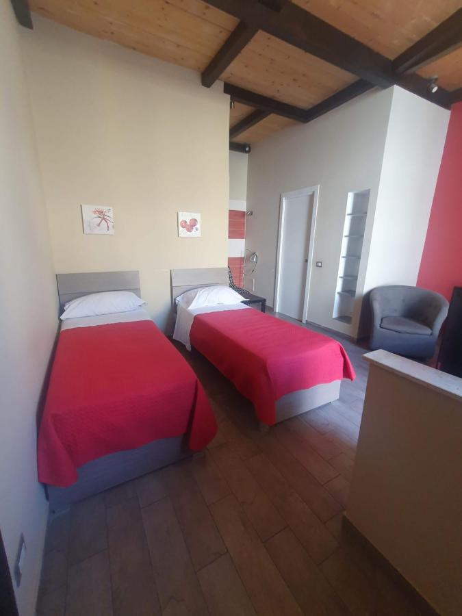 Emyjo Central B&B Neapol Zewnętrze zdjęcie