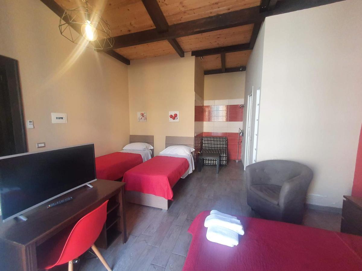 Emyjo Central B&B Neapol Zewnętrze zdjęcie