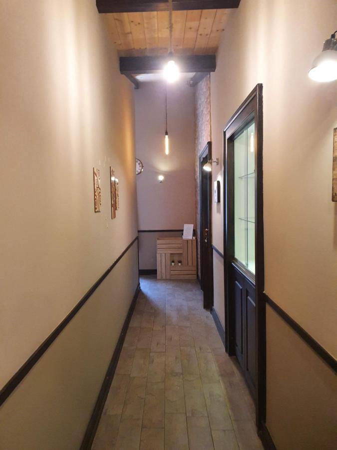 Emyjo Central B&B Neapol Zewnętrze zdjęcie