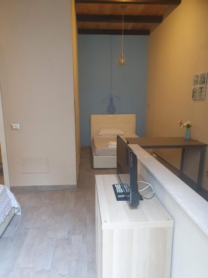 Emyjo Central B&B Neapol Zewnętrze zdjęcie