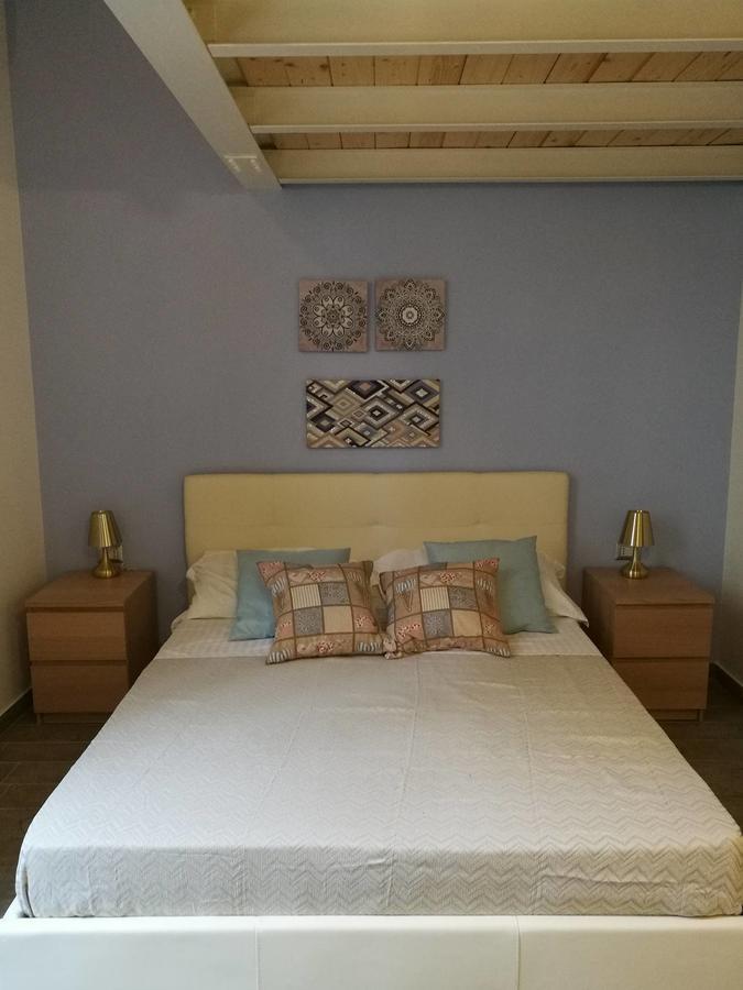 Emyjo Central B&B Neapol Zewnętrze zdjęcie