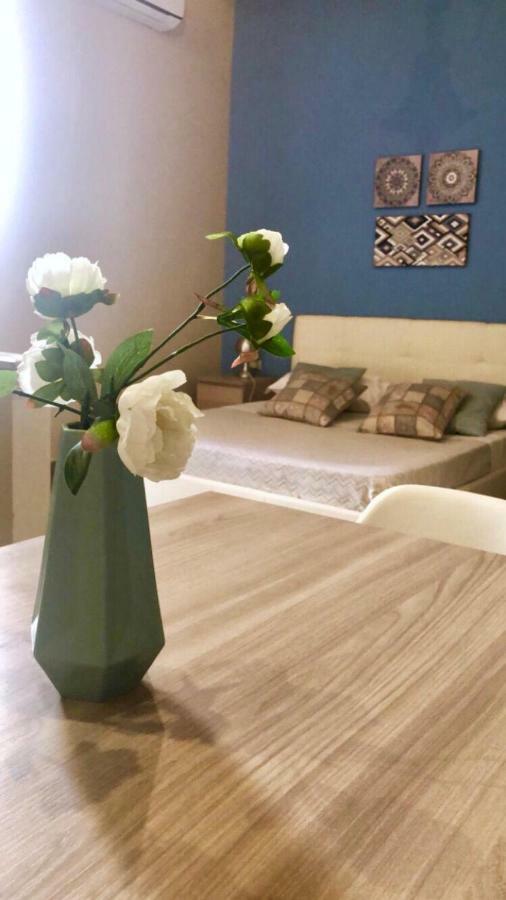 Emyjo Central B&B Neapol Zewnętrze zdjęcie